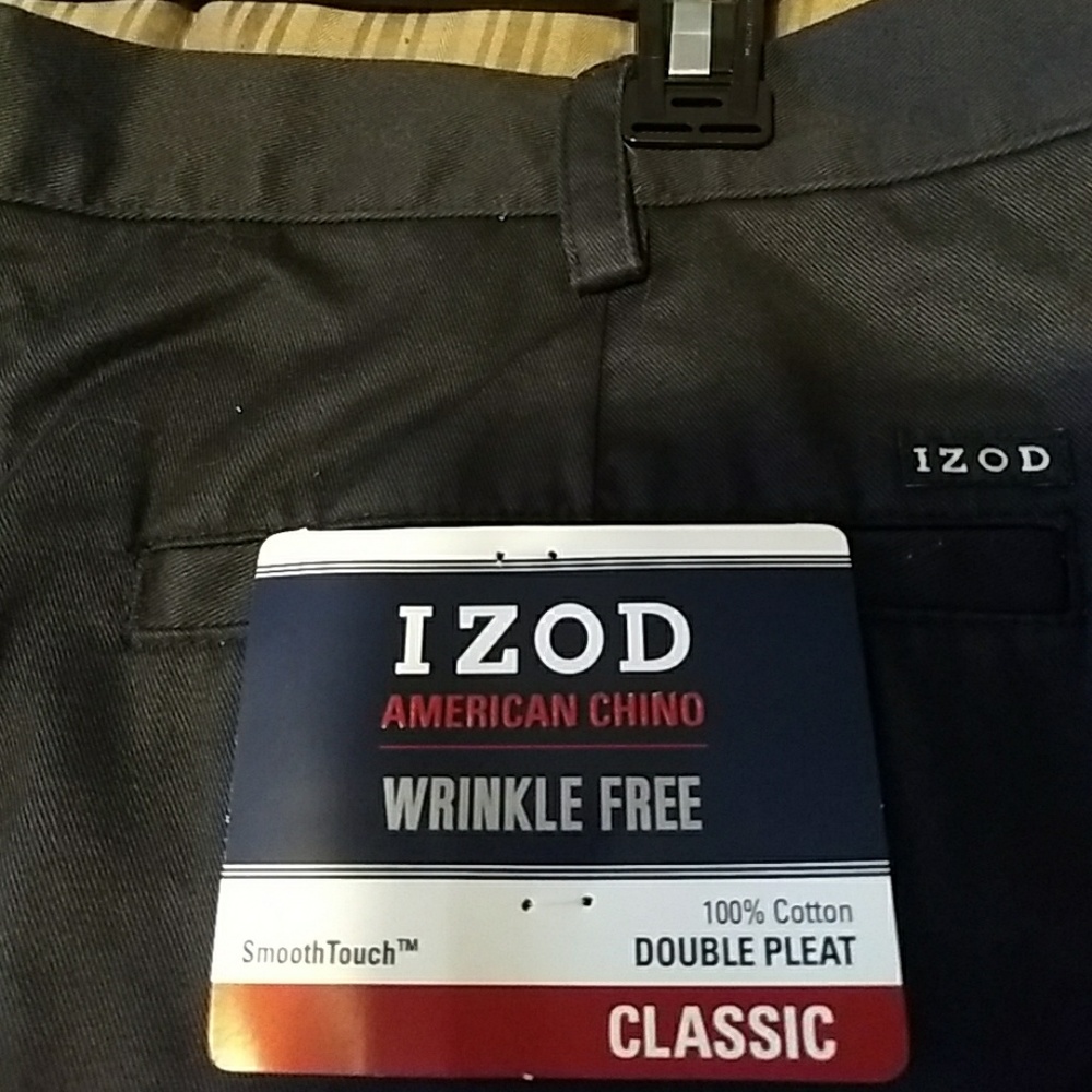 Izod 40/29 Chino double-pleated dockers-style pant